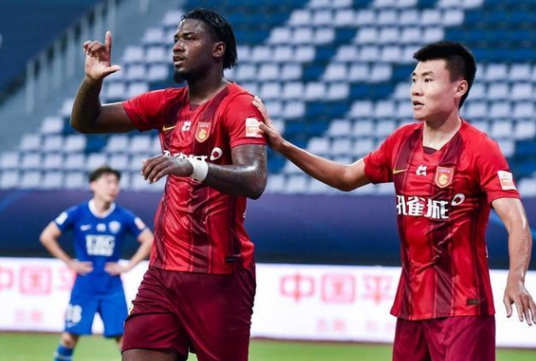 包含华夏幸福战平亚泰—保持不败避免失利取得稳定的词条